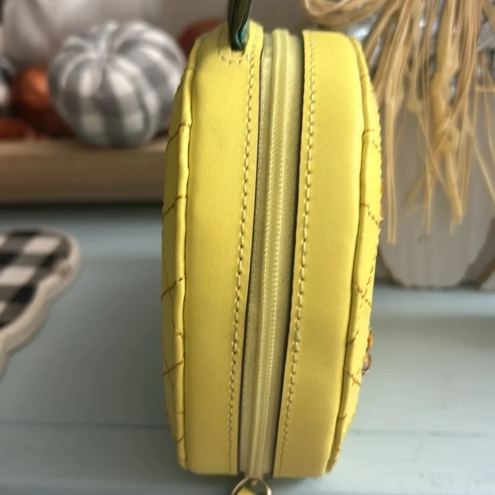 NWT Kate Spade pineapple coin pouch